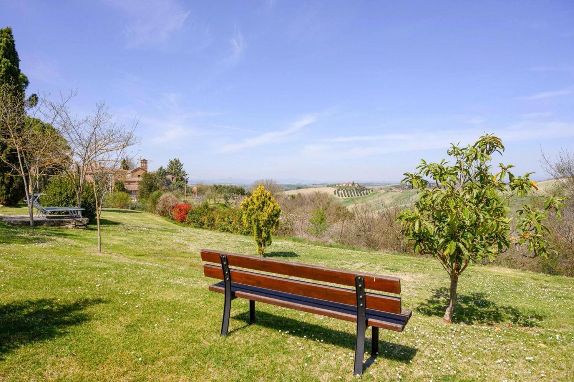 Fattoria Bio Pieve A Salti Montalcino Exterior photo